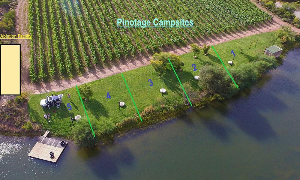 Oaksrest Vineyards Guest Farm 호텔 라디스미스 외부 사진